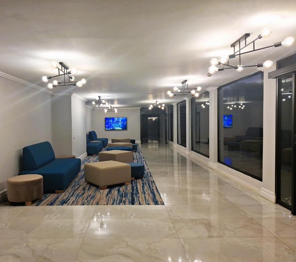 Zar Hotel Amanzimtoti Extérieur photo